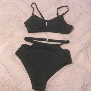 Cupshe Two Piece Black Highwasited Bathing Suit